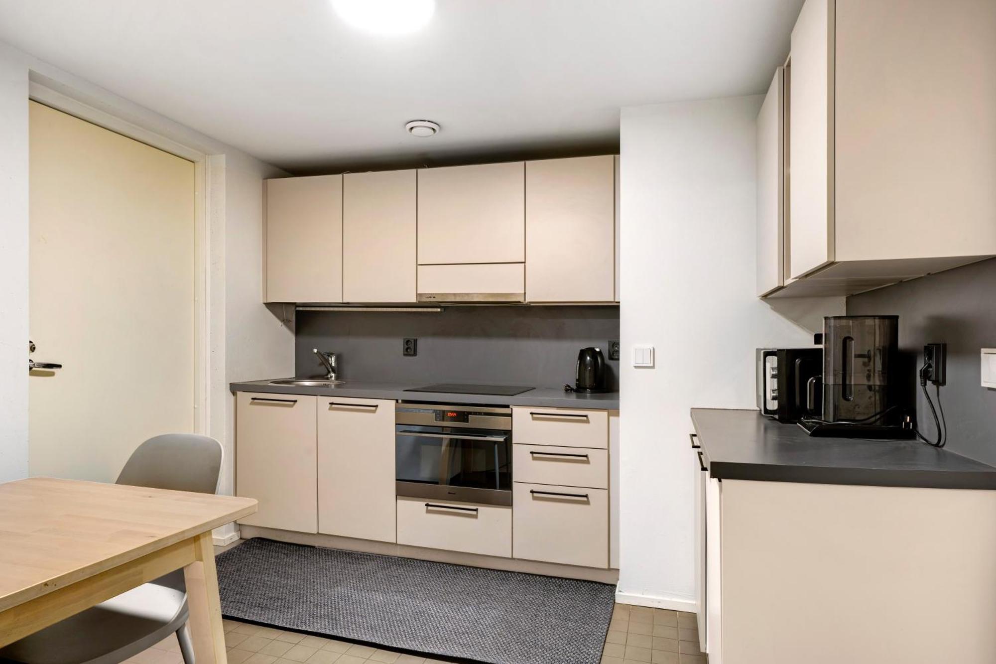 Spot Apartments ヘルシンキ エクステリア 写真